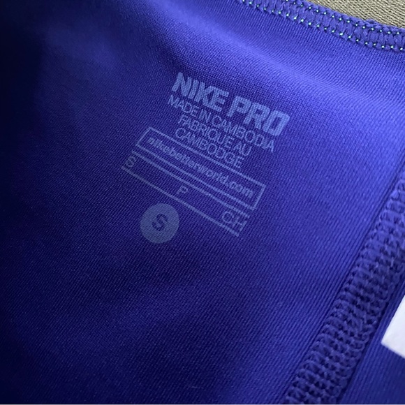 Nike pro capris - Picture 5 of 6